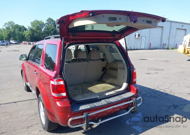 1FMCU9D75CKB47500: 42781164