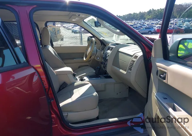 1FMCU9D75CKB47500: 42781164