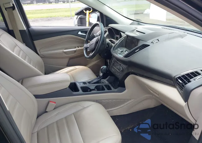 1FMCU9JD4HUD73095: 42781168