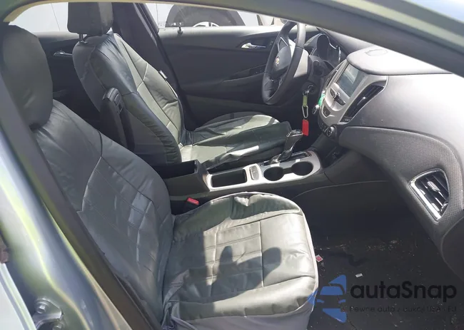 1G1BC5SM8J7188300: 42781204