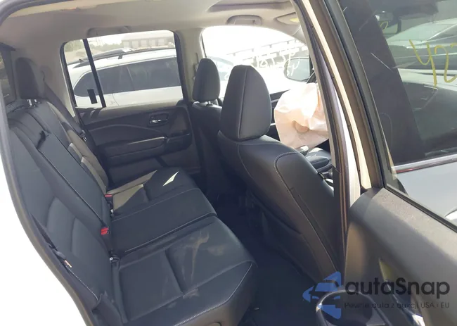 5FPYK3F52PB049236: 42781245