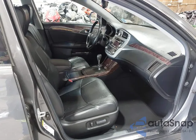 4T1BK3DB6CU450695: 42781261