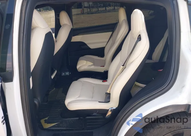 7SAXCBE6XNF354943: 42782095