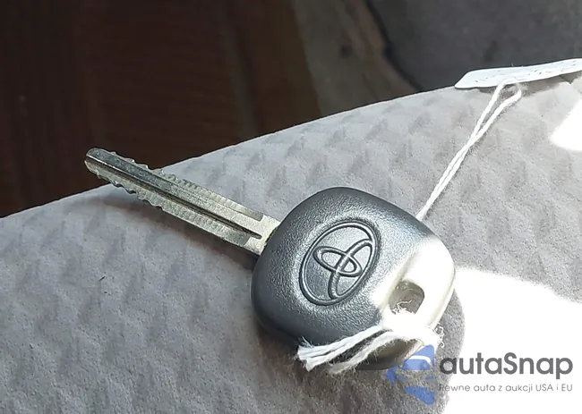 4T1BF3EK0AU044072: 42782404