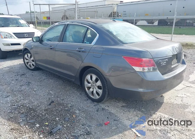 1HGCP26859A018701: 42782518