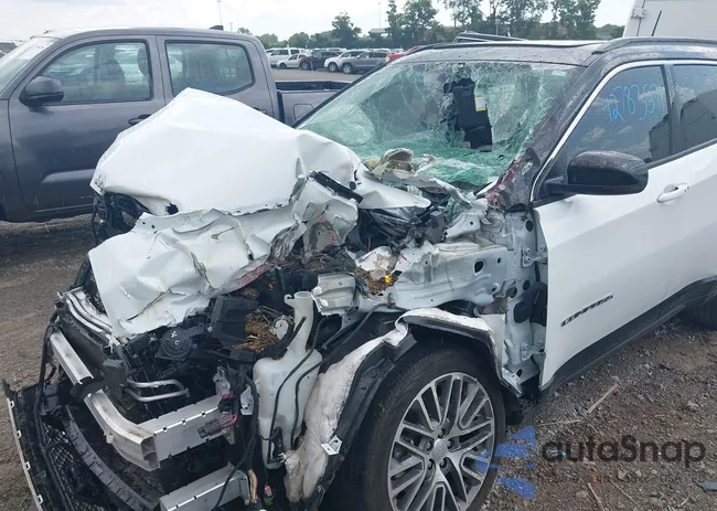 3C4NJDCN6RT574779: 42783571