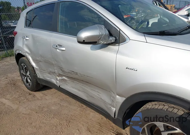 KNDPMCAC8L7735589: 42782674