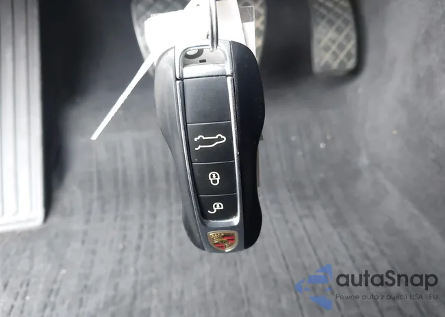 WP1AA2AY8KDA00940: 42782820