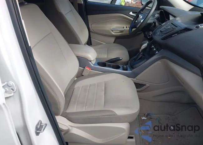 1FMCU0G75FUA15644: 42784077