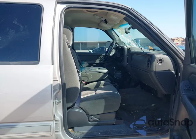 1GCHC23124F157705: 42784318