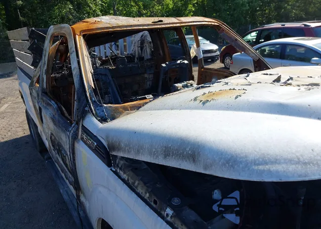 1FT7X3B63FEB76016: 42784367