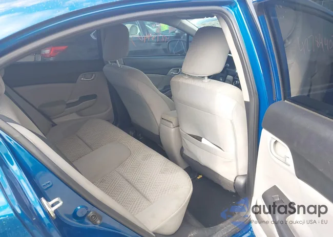 2HGFB2F5XFH561671: 42784407