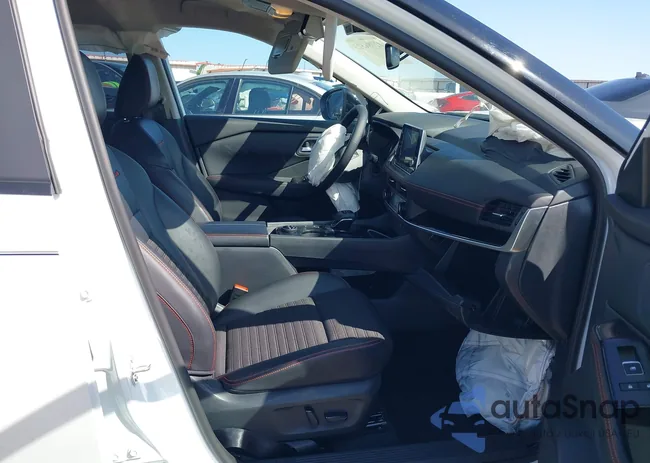 5N1BT3BB3SC673295: 42784523