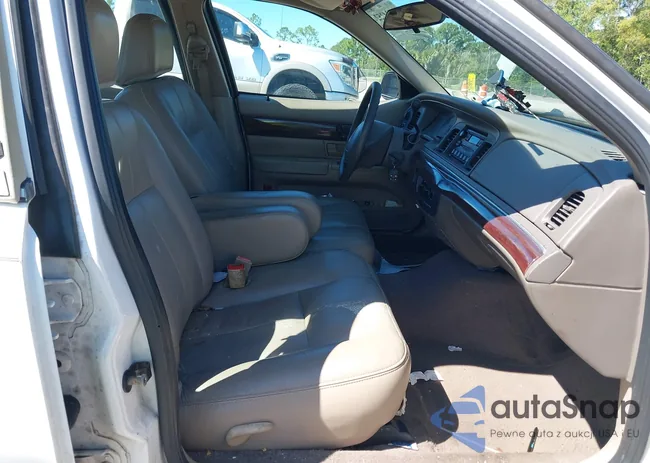 2MEFM74W94X602505: 42784548