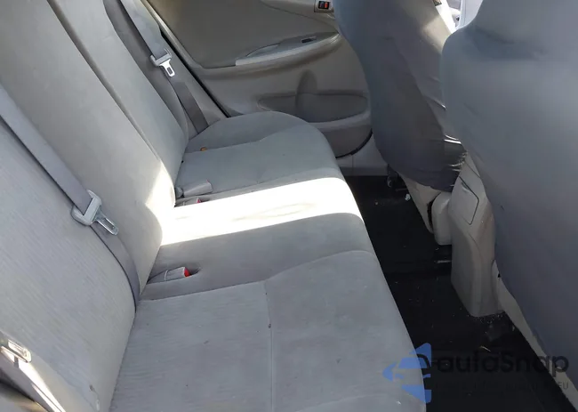 2T1BU4EE4AC417704: 42783698