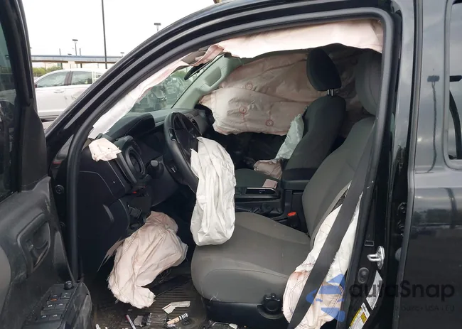 3TYAX5GN0NT043082: 42783716