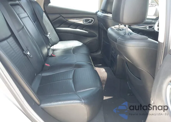 JN1BY1AP4BM324604: 42785095