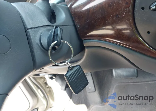 1MEFM58S7XG643463: 42785256