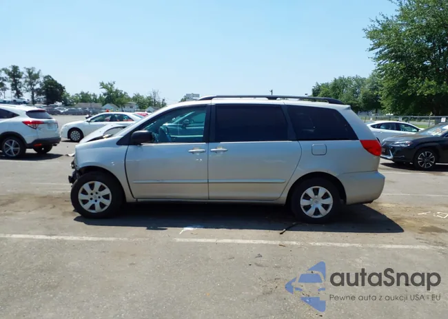 5TDZK23C29S271137: 42784804