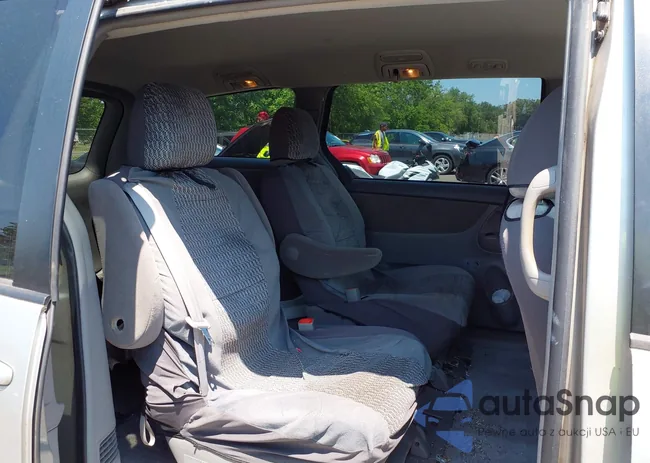 5TDZK23C29S271137: 42784804