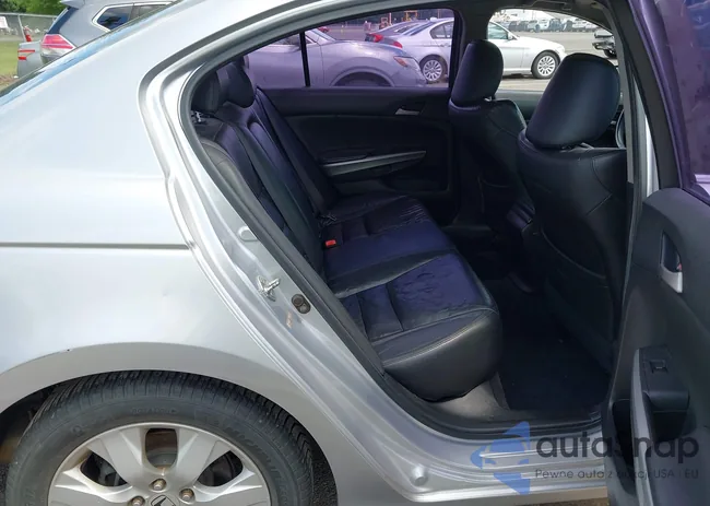 1HGCP36838A051829: 42785992