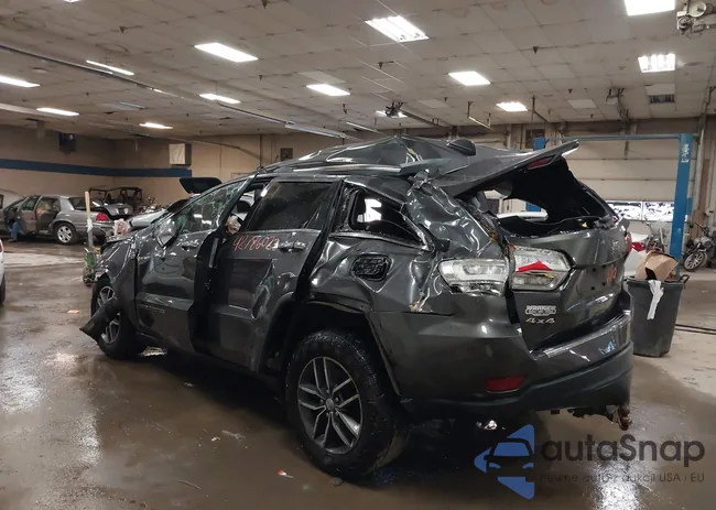 1C4RJFBG1JC216232: 42786023