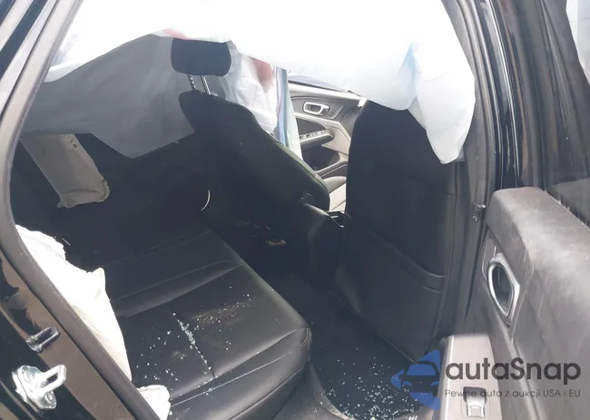 19UDE4H39SA015460: 42786046