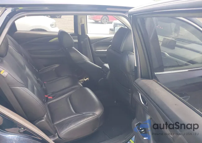 JM3TCBCY9J0232932: 42786131