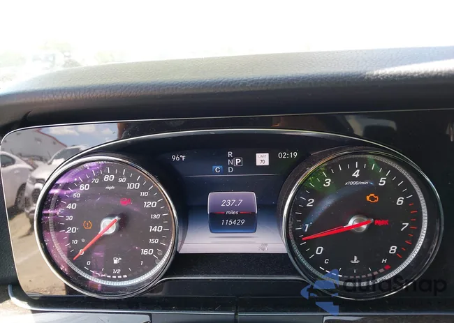 WDDZF4JB8HA030324: 42786152