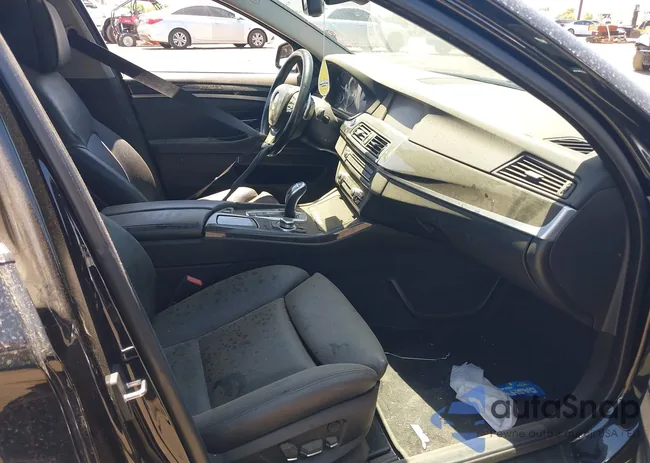 WBAFR9C5XBC758664: 42786234