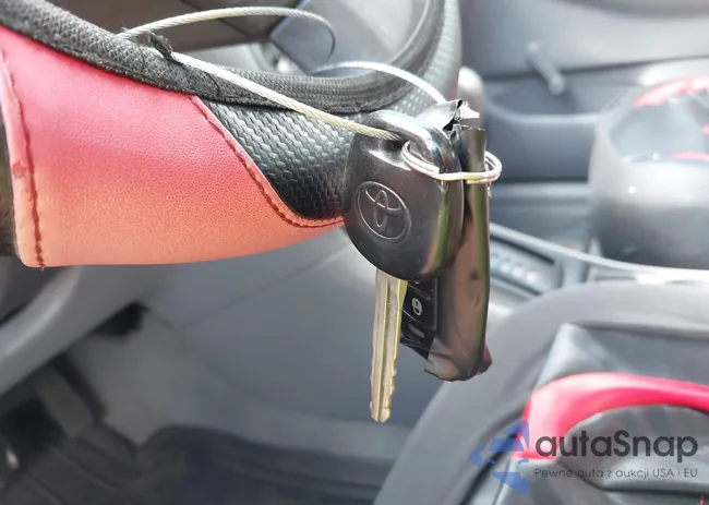 2T1BR32E36C657916: 42786381