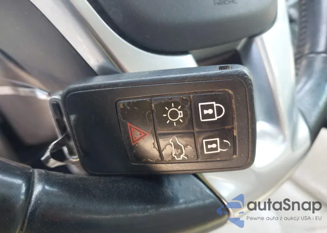 YV1902FHXB2019396: 42786421