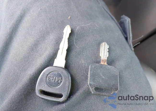 1GCHC23UX1F103462: 42786458