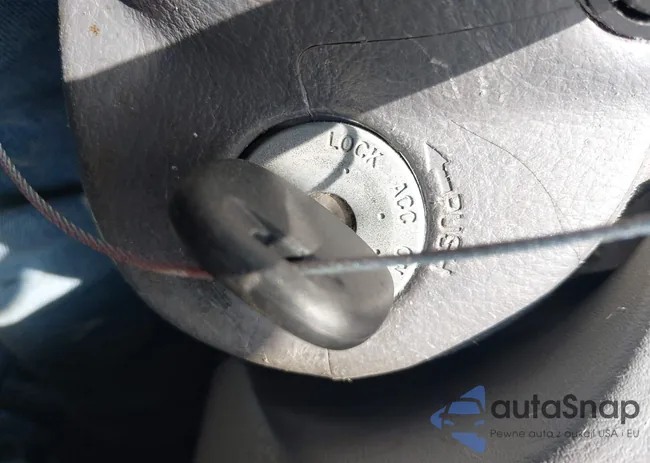 1NXBR32E54Z287015: 42785602