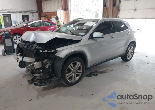 WDCTG4GB8LU027476: 42785787