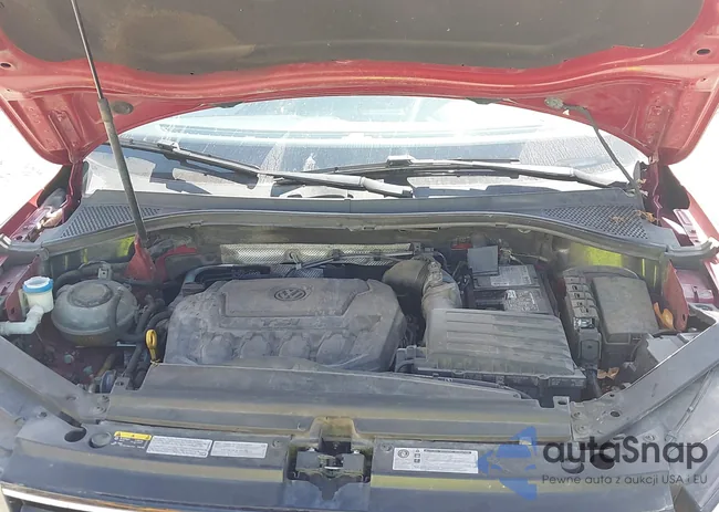 3VV2B7AX3JM143905: 42785841