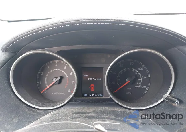 JA4JT3AW8BU030661: 42785928