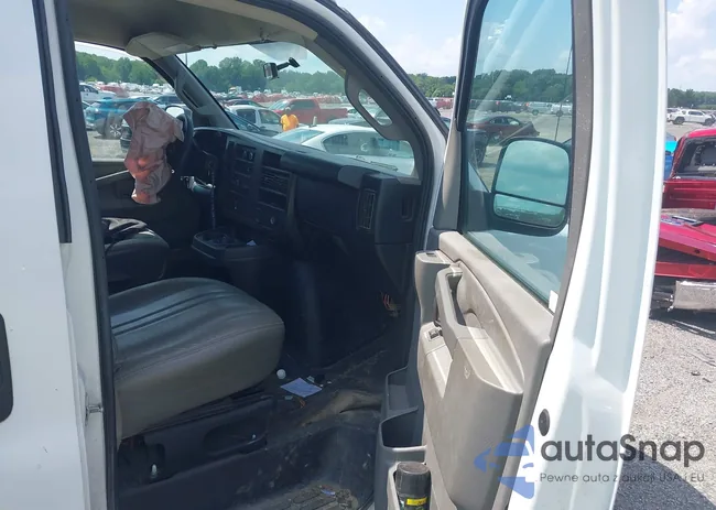 1GTW7AFFXH1339209: 42786977