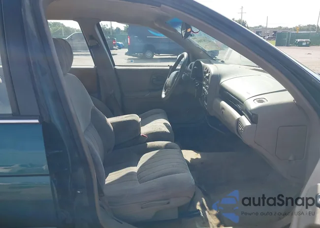 2G1WL52M3W9228922: 42787004