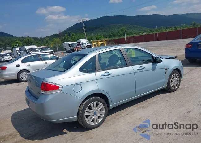 1FAHP35N88W206119: 42787171