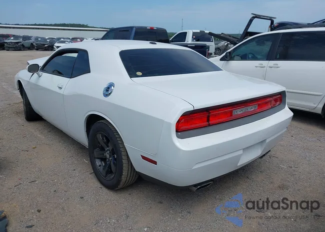 2C3CDYAG8EH101824: 42787189