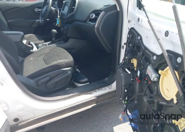 1C4PJLCBXKD160537: 42787220