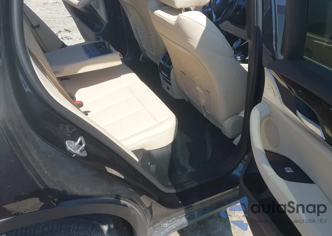 5UXTY3C05M9H28810: 42787335