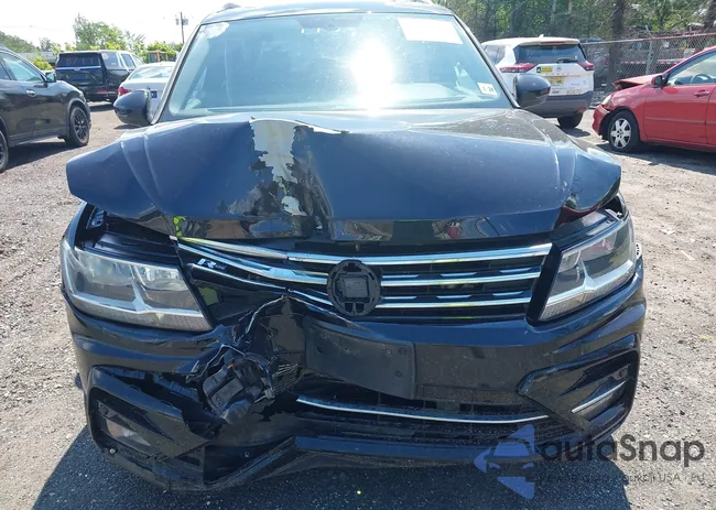 3VV2B7AX3KM026195: 42787344