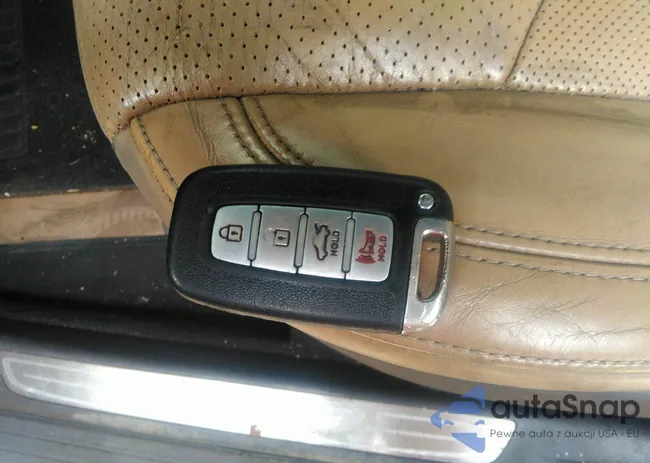 KMHFG4JG8CA164177: 42787380