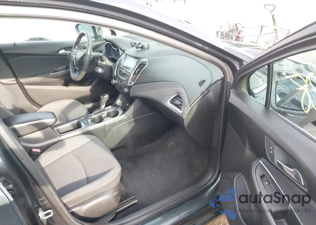 1G1BE5SM1J7121130: 42787408