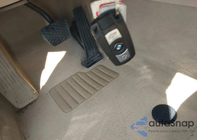 WBAVL1C58DVR83767: 42787456