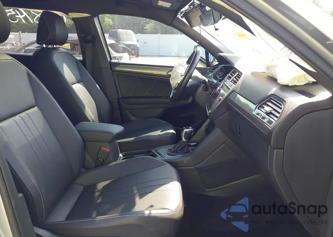 3VVCB7AX2PM055070: 42787459