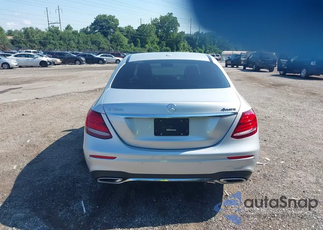 WDDZF4KB9KA550117: 42787520