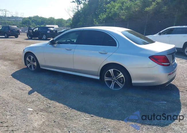 WDDZF4KB9KA550117: 42787520